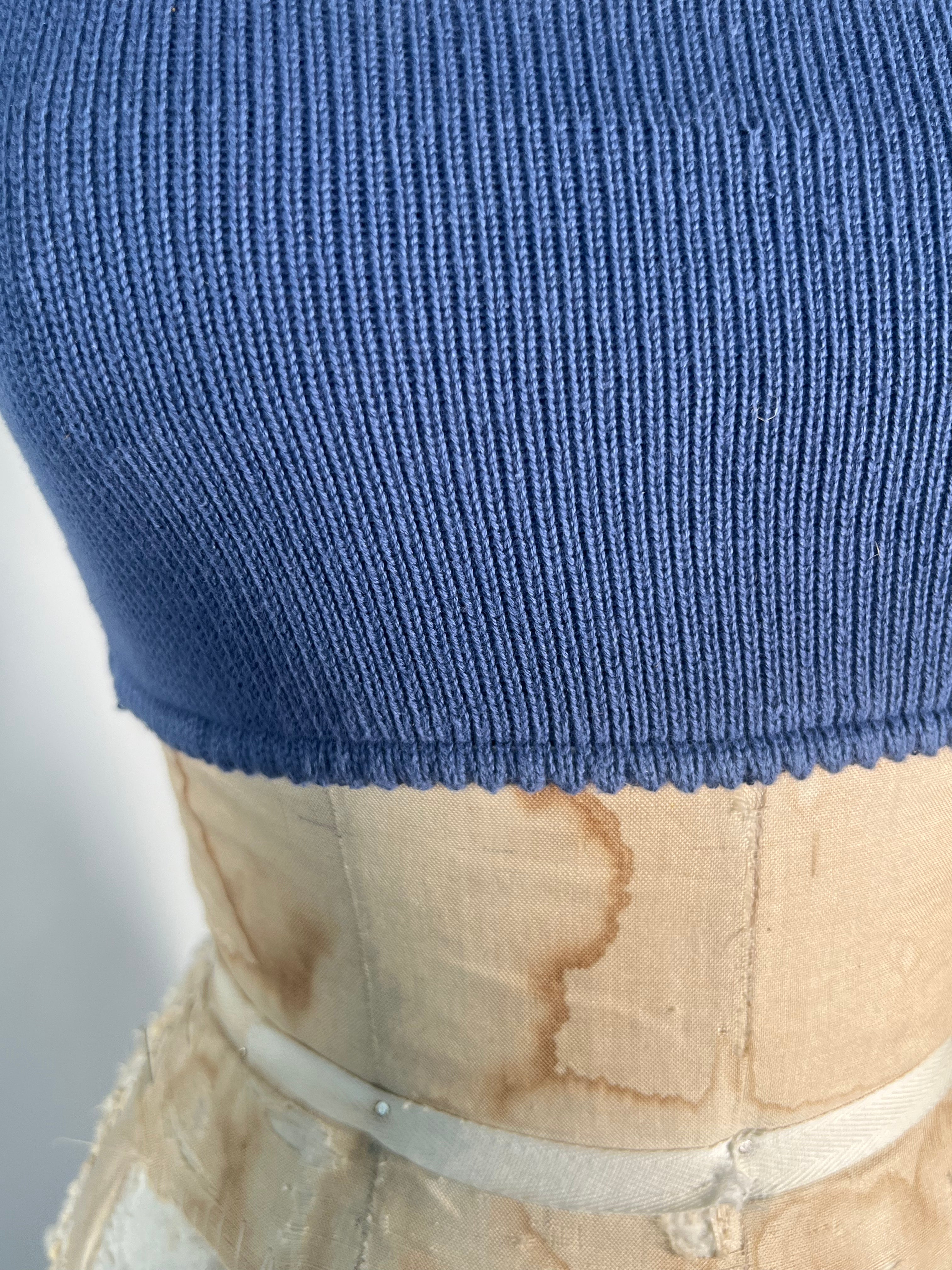 Reversible shoulder tie bra top